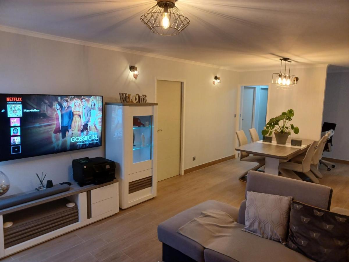 Chambre Privee/Climatisee+Tv /Petit Dejeuner Inclu/Tout Confort Nevers Exteriör bild