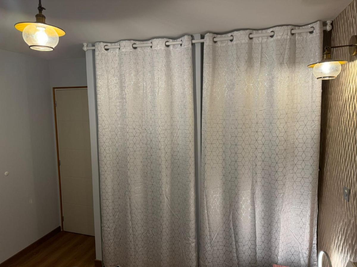 Chambre Privee/Climatisee+Tv /Petit Dejeuner Inclu/Tout Confort Nevers Exteriör bild
