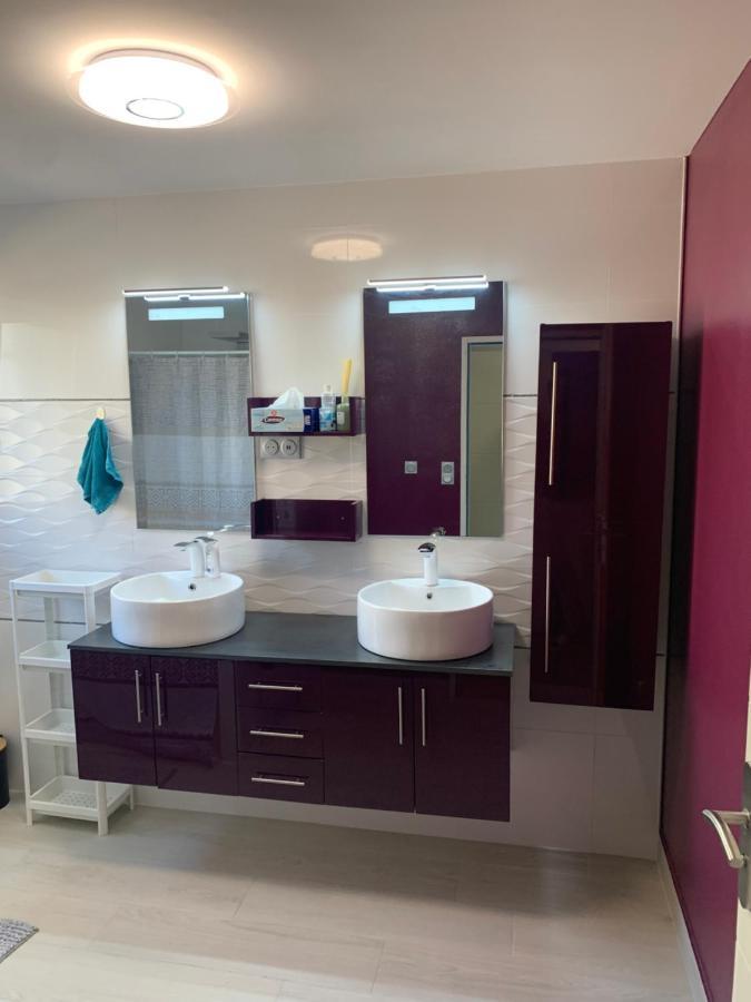 Chambre Privee/Climatisee+Tv /Petit Dejeuner Inclu/Tout Confort Nevers Exteriör bild